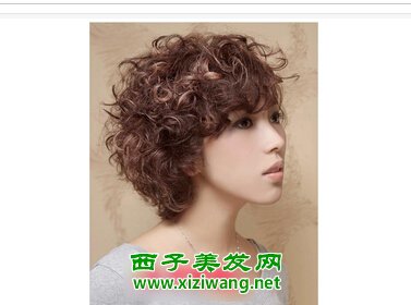 2022年最流行的女生小卷發(fā)型好看又有氣質(zhì)