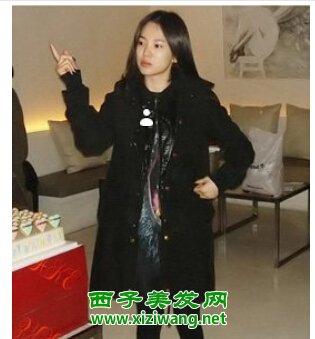 宋慧喬黑色卷發發型圖片示范熟女發型如何打理