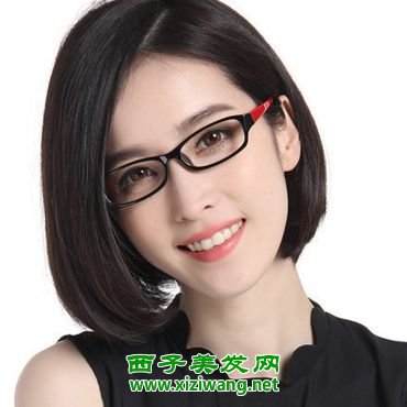 中年知性美女短發(fā)型上班族扎最適合
