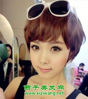 適合夜店女生短發(fā)發(fā)型圖片泡酒吧必備發(fā)型