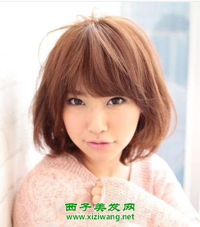 今年女生短發流行趨勢時尚短發你也可以打理