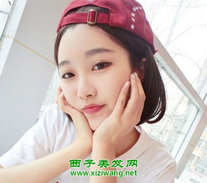 氣質露額頭短發發型扮清純必備女生短發型
