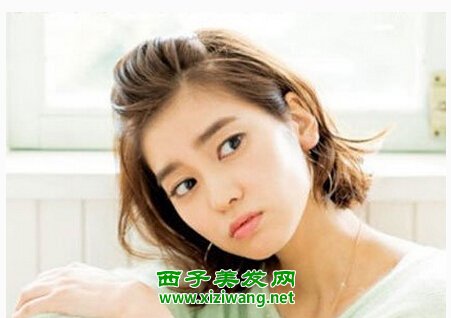 披肩短發如何扎披肩短發怎么扎才好看
