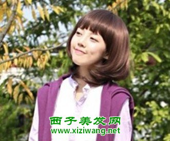 甜美迷人齊頭簾短發發型輕松變可愛減齡