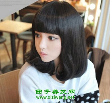 五款可愛短發女生圖片更顯可愛時尚