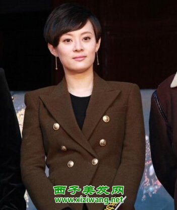 女生超短發(fā)帥氣發(fā)型演繹個性女生魅力