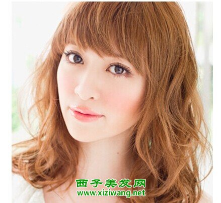 頭發少女生適合什么短發