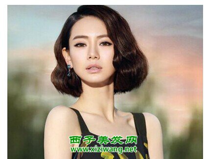 戚薇最新款短發(fā)發(fā)型圖片