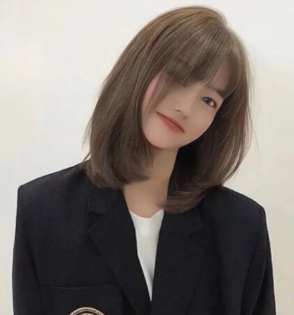 2022流行中長發直發淑女直發你值得擁有