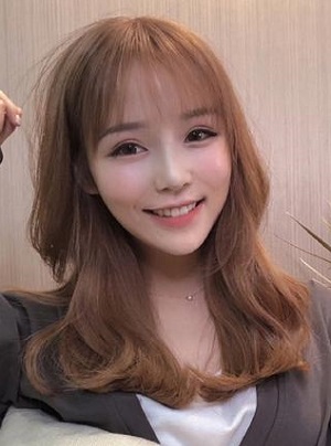 新年燙什么發(fā)型好看女生新年最新燙發(fā)發(fā)型