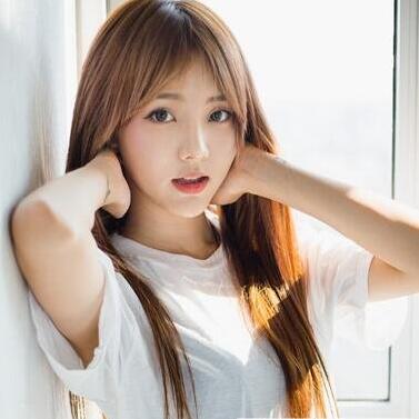 女生經(jīng)典離子燙發(fā)型,柔美順滑了解一下