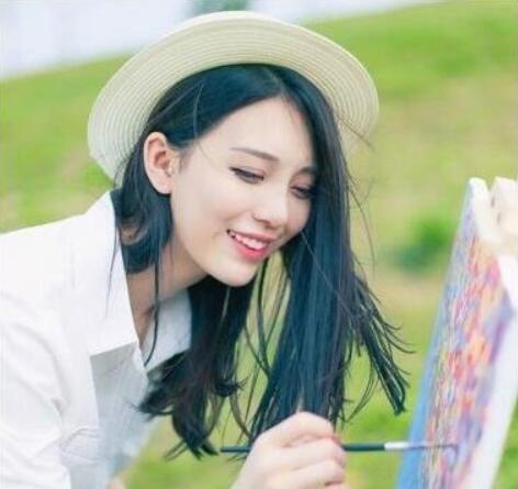 三七分直發女生圖片,氣質超群秒變氣質女神
