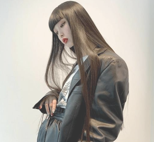 女生留黑長(zhǎng)直好看嗎,直接讓你氣質(zhì)爆表