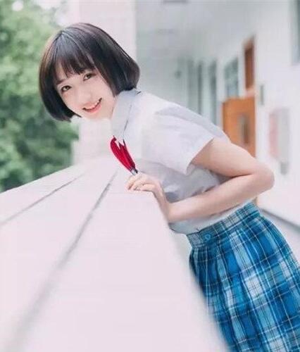 波波頭短發依舊最時髦的女生發型