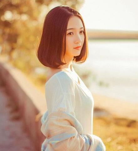 波波頭短發依舊最時髦的女生發型