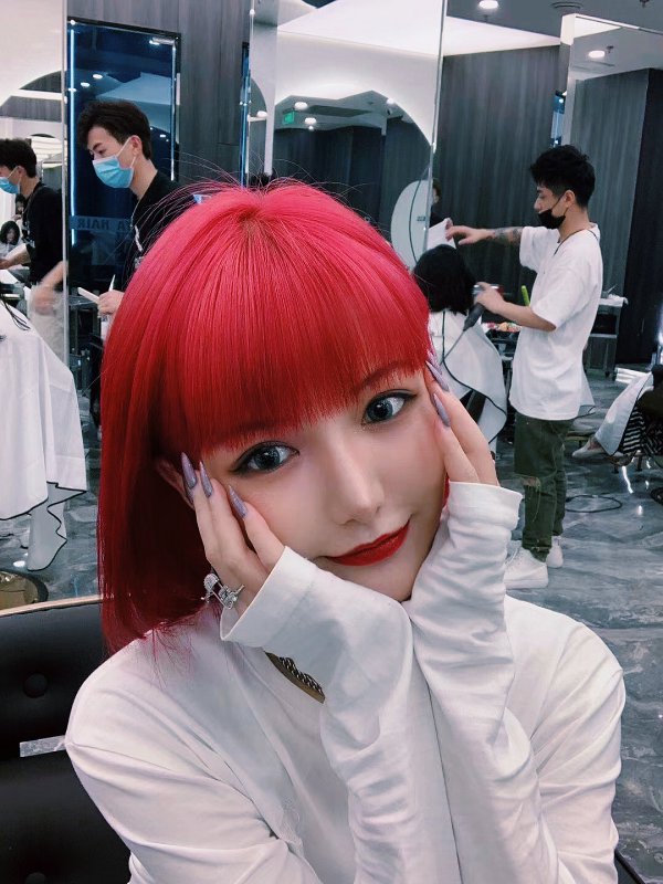 海王紅女生發型短發發型漫畫劉海顯白發色