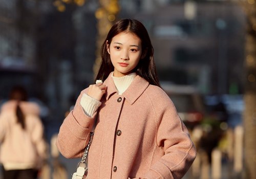 大方靈動中分長直發專為氣質淑女而生18到30歲小臉女生都能梳