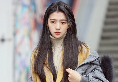 大方靈動中分長直發專為氣質淑女而生18到30歲小臉女生都能梳
