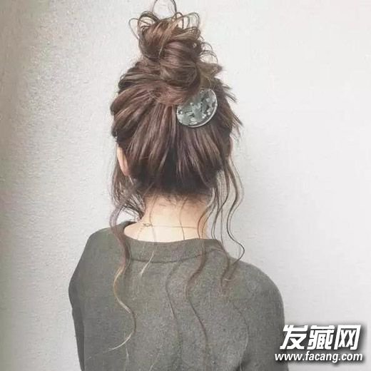 長發簡單扎法發型12款扎發UP你的時尚指數