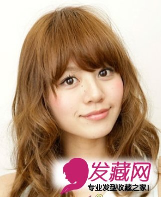 日系中長發燙發發型甜美修顏100分