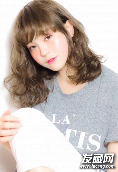 中長發甜美流行甜美風發型15款中長發甜美流行