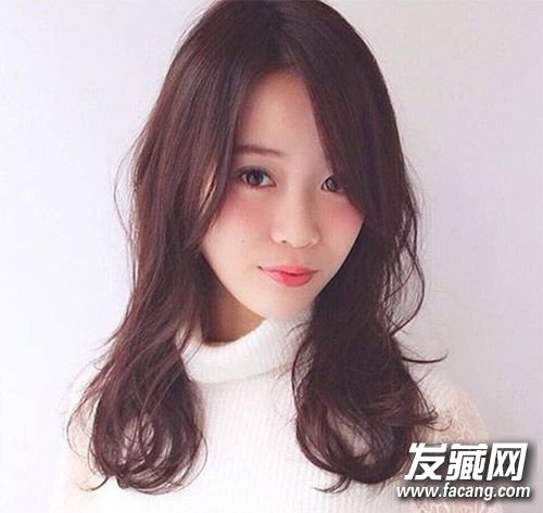 劉海尷尬期不用剪了利用長劉海打造小臉蛋