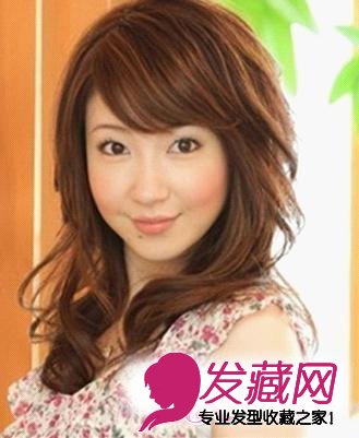 2022女生卷發(fā)發(fā)型演繹動心魅力