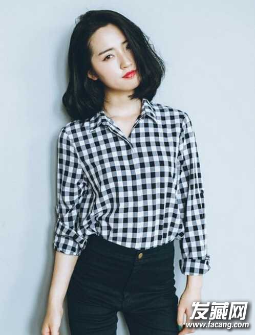 美女演繹超個性甜美中長發