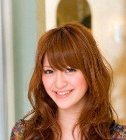 栗子色X齊發尾混合卷發女人味十足